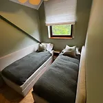 Villa Checz - Nad Jeziorem Karsinskim Swornegacie