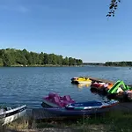 Checz - Nad Jeziorem Karsinskim Villa Swornegacie