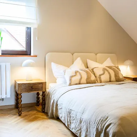 Checz - Nad Jeziorem Karsinskim スヲーネガシエ