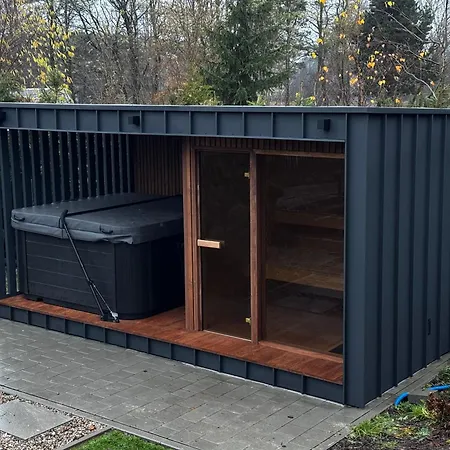 Checz - Nad Jeziorem Karsinskim Villa