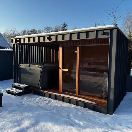 Checz - Nad Jeziorem Karsinskim فيلة سورنيغاسي