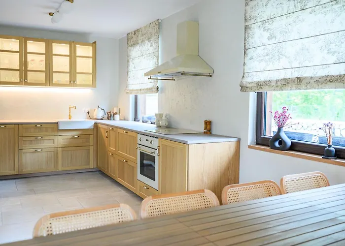 Checz - Nad Jeziorem Karsinskim