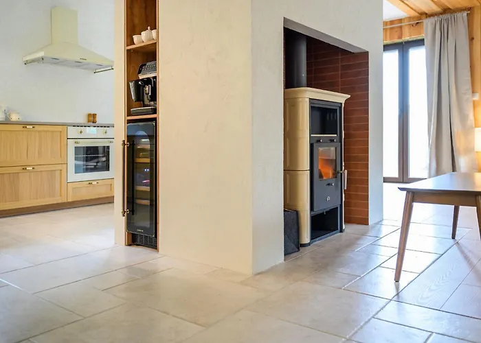 Checz - Nad Jeziorem Karsinskim فيلة سورنيغاسي