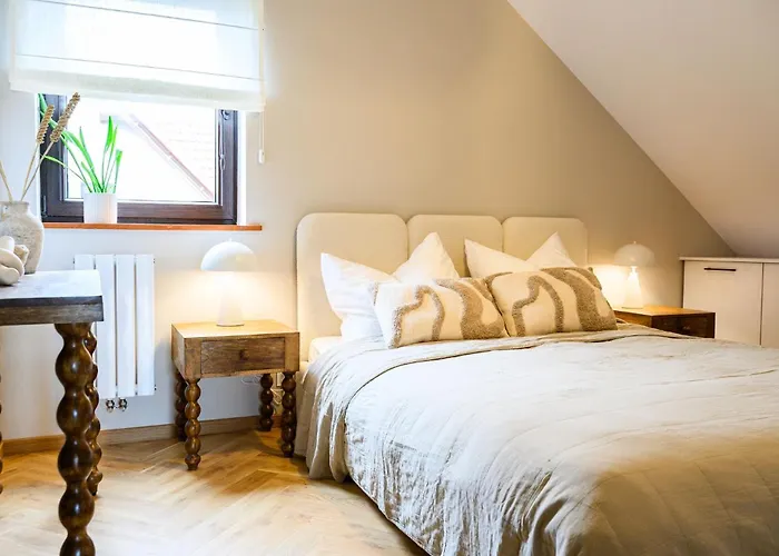 Checz - Nad Jeziorem Karsinskim سورنيغاسي