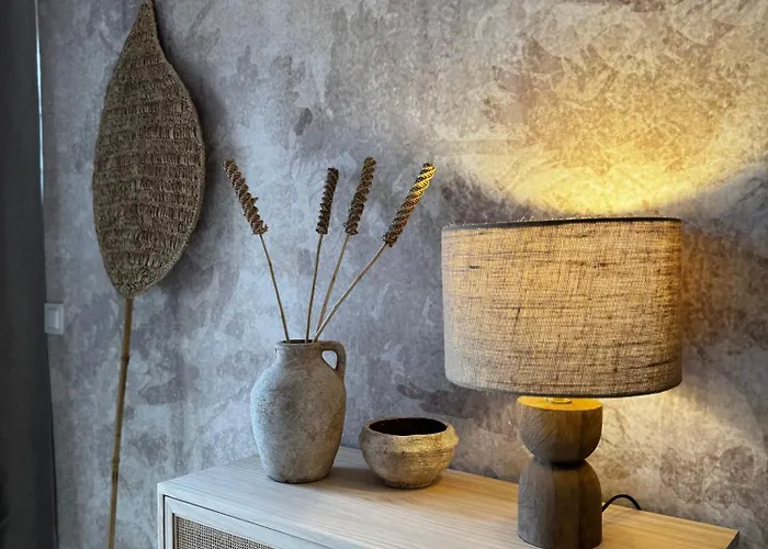 Checz - Nad Jeziorem Karsinskim فيلة سورنيغاسي