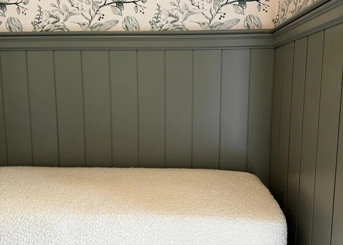 فيلة Checz - Nad Jeziorem Karsinskim