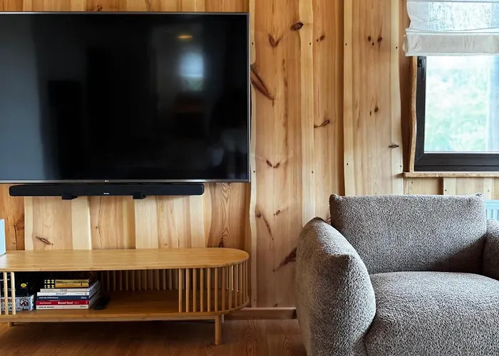 Checz - Nad Jeziorem Karsinskim 别墅