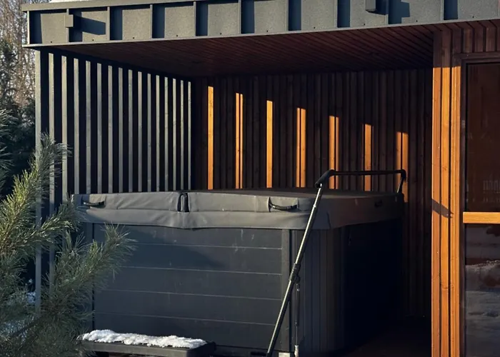 فيلة Checz - Nad Jeziorem Karsinskim سورنيغاسي